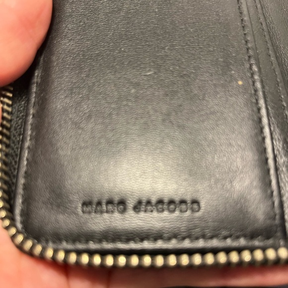 Marc Jacobs Wallet - Picture 3 of 9